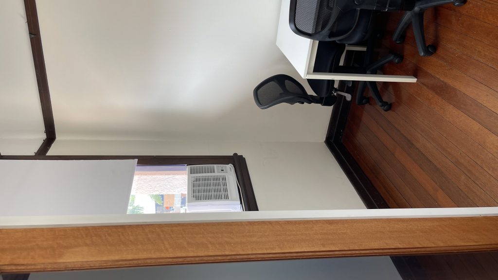 Meeting-Pod-1-to-2-people-meeting-room2. Online exam meeting room, quiet space